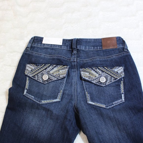 NWT Maurices Women Jeans size 2 boot cut flex mid - Picture 3 of 13